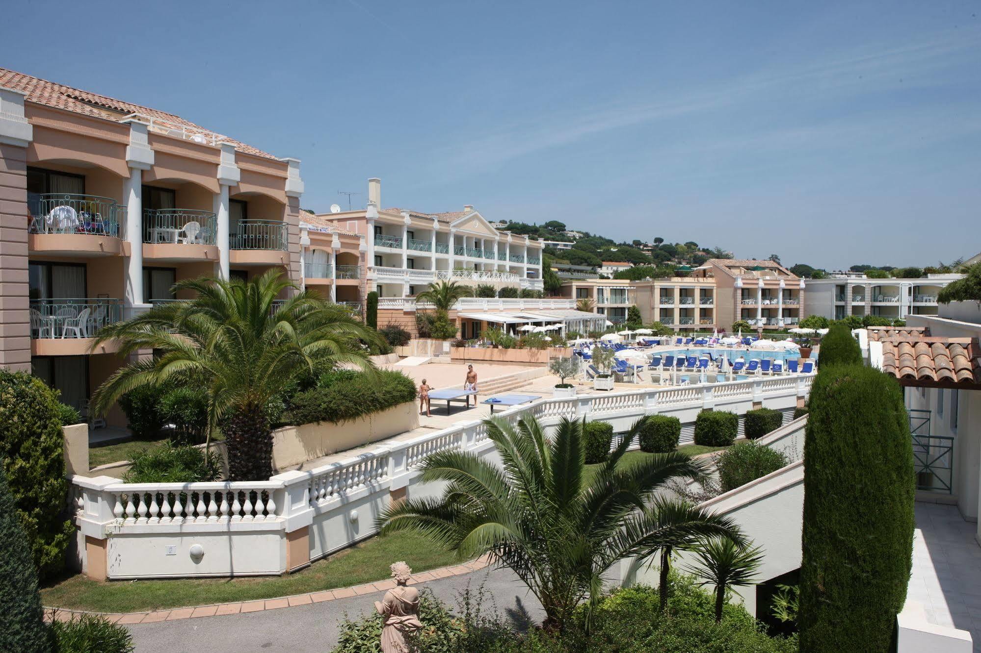 Francia Ii Aparthotel 3*