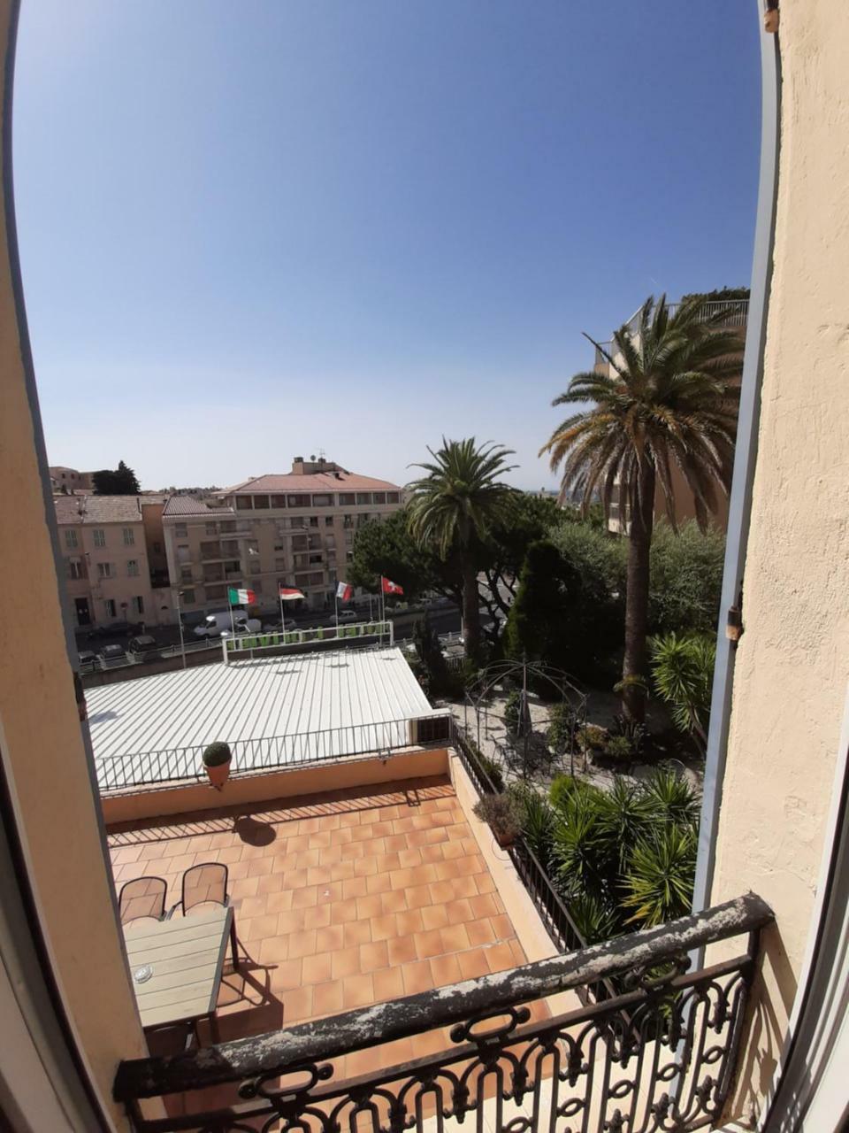 L'olivier - Piscine&parking Cannes