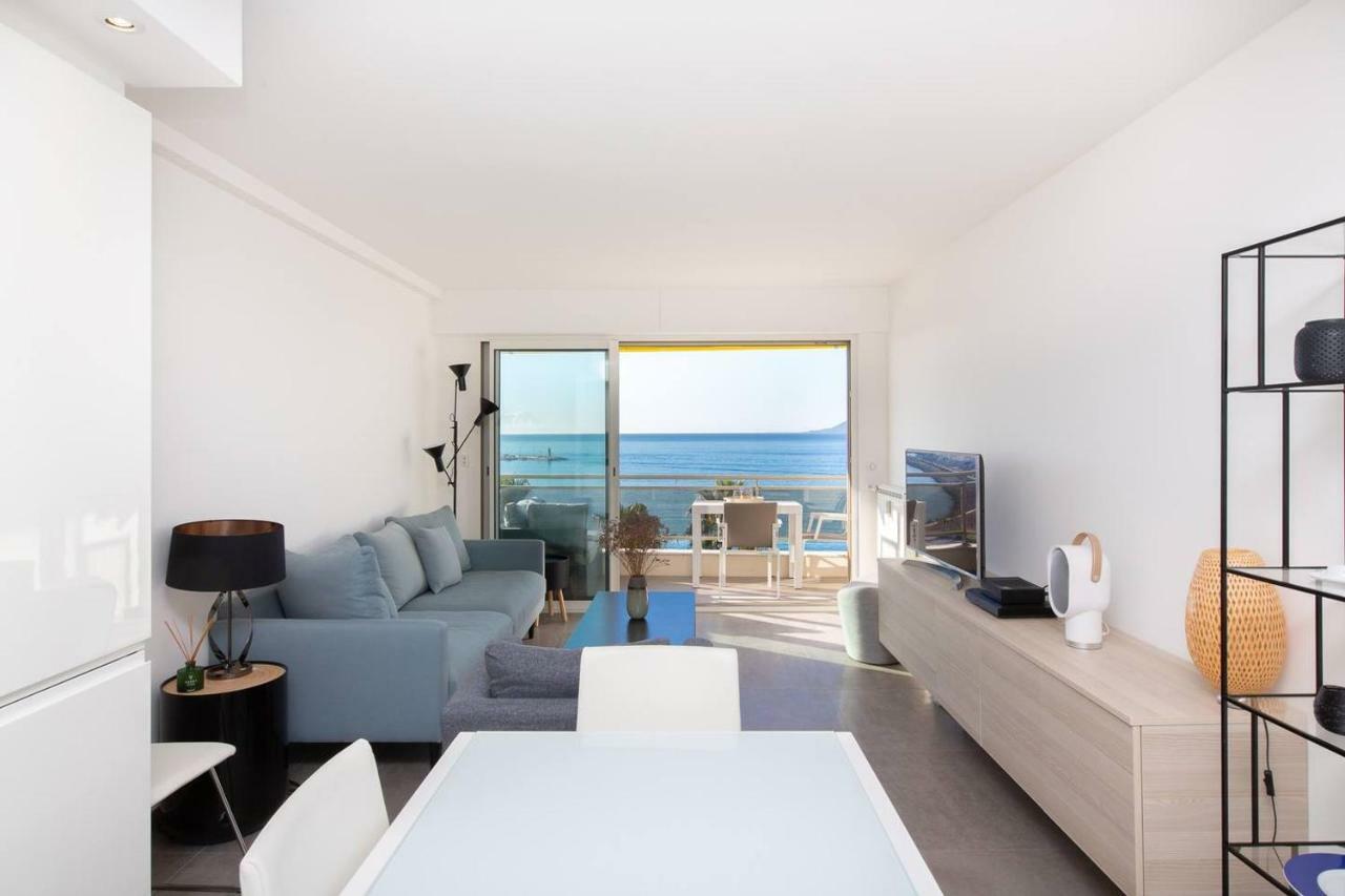 On La Croisette: Luxe 2 Bedrooms/ 2 Baths * Cannes