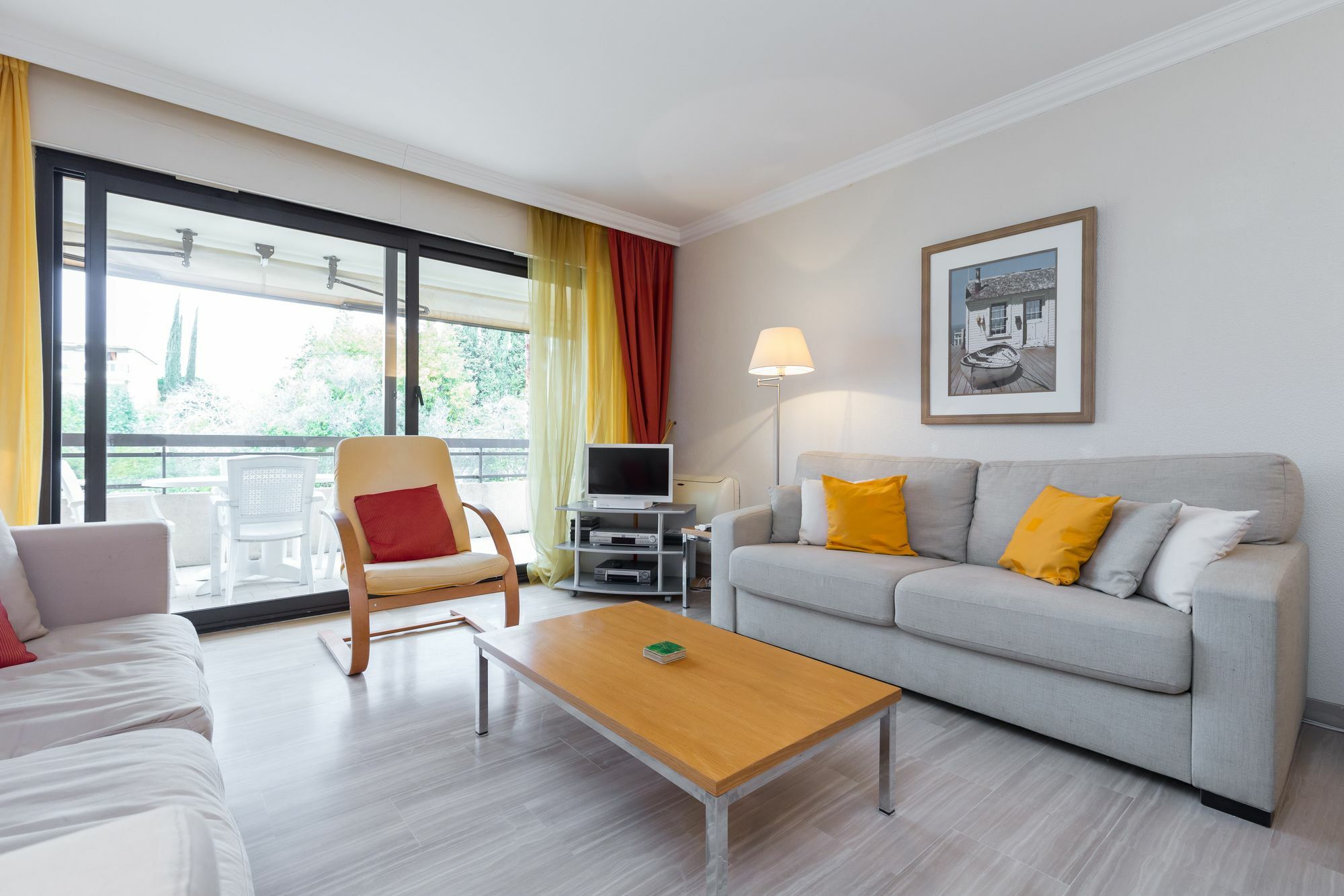 Apartment De Galles *