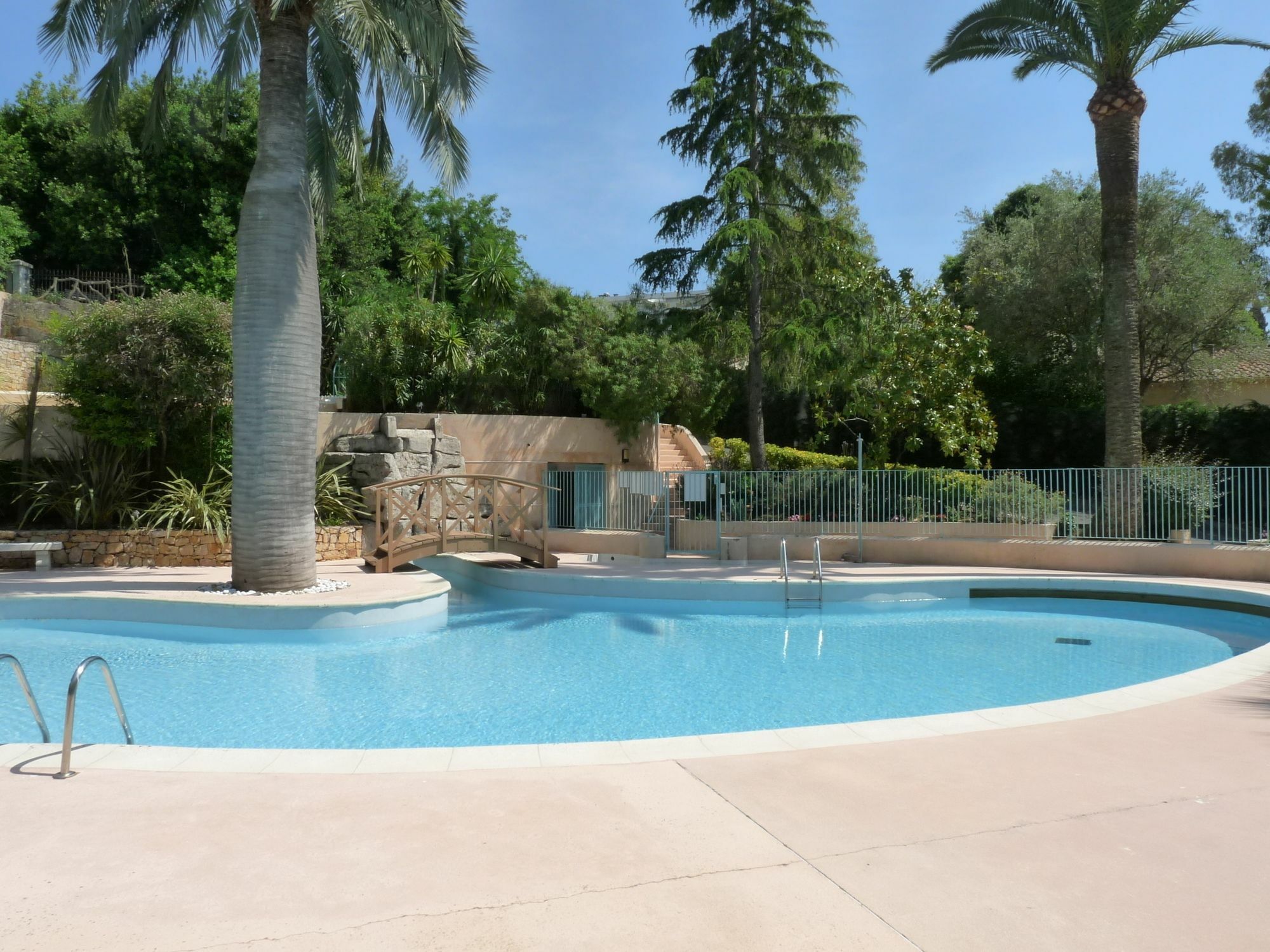 Apartment De Galles