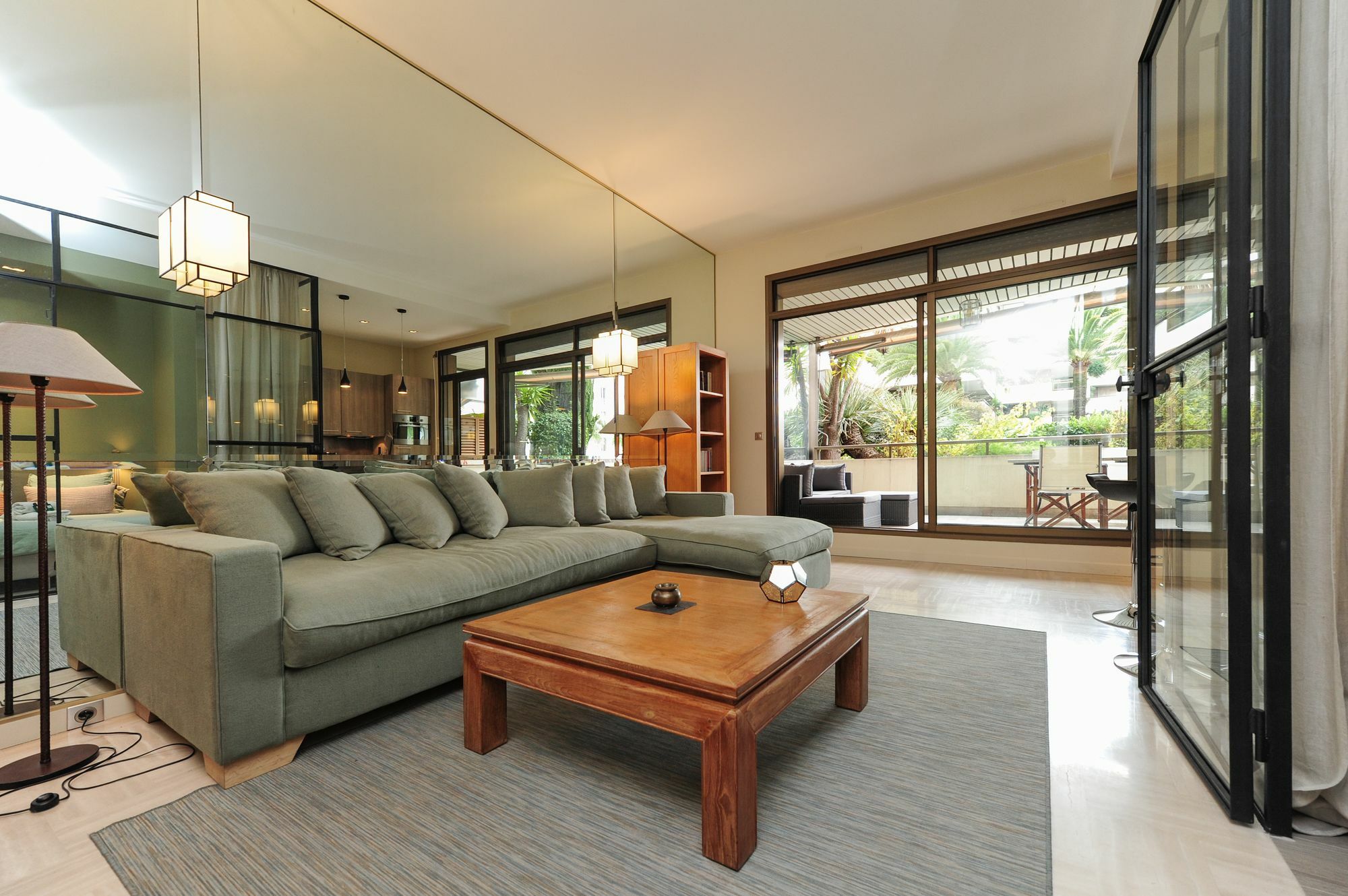 Apartment Gray D'albion Yourhosthelper
