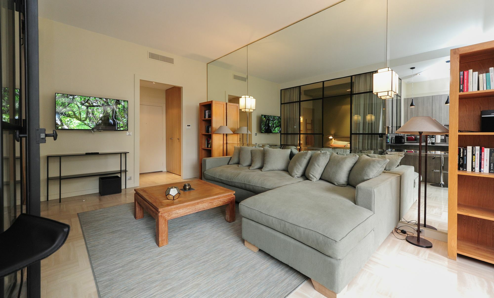 Gray D'albion Yourhosthelper Apartment Cannes