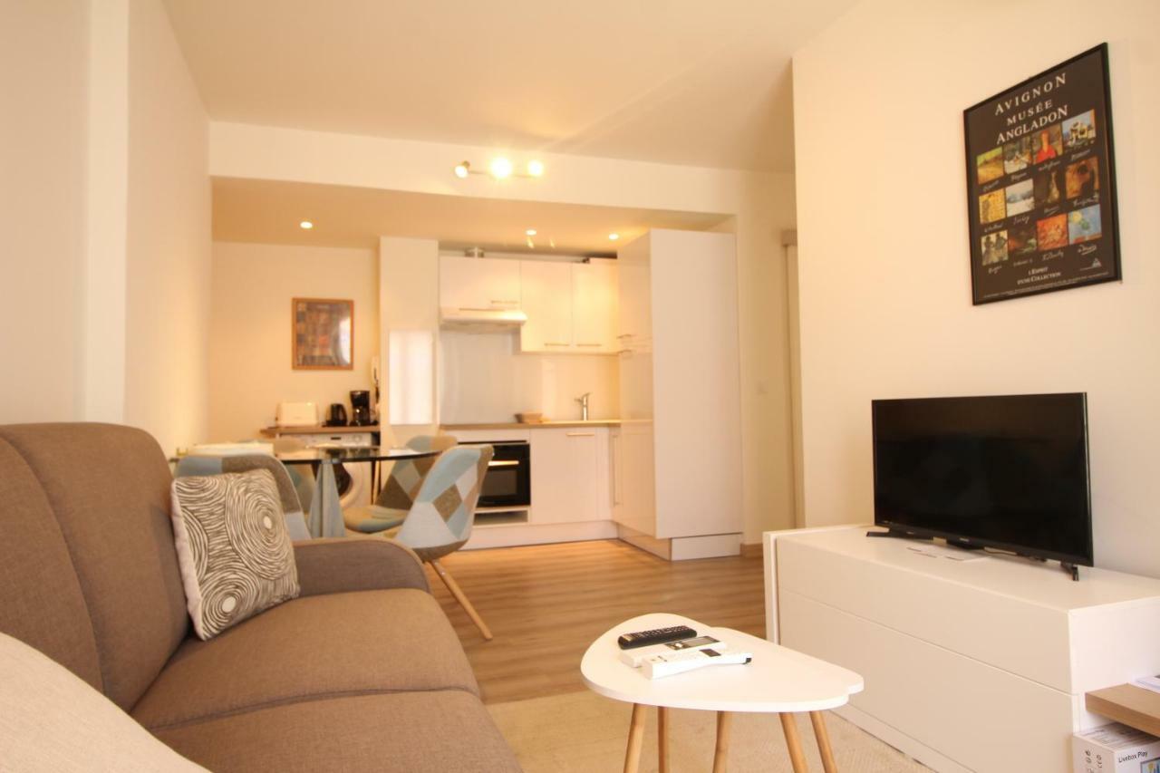 Apartment Hoche Pedestrian Street Balcony Cannes