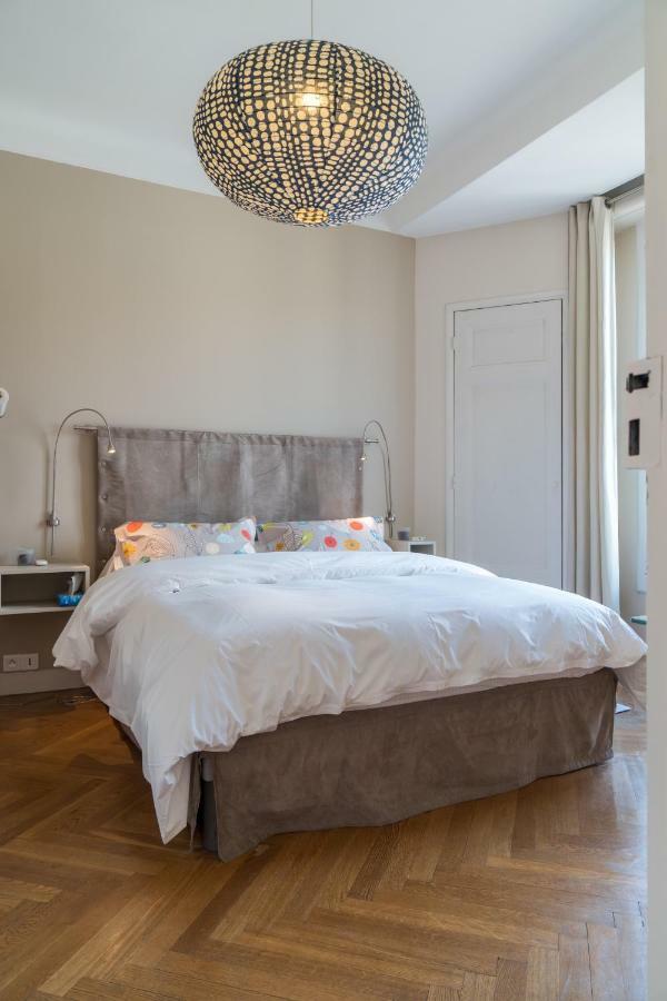 Spacious One Bedroom - Great Location! Apartment