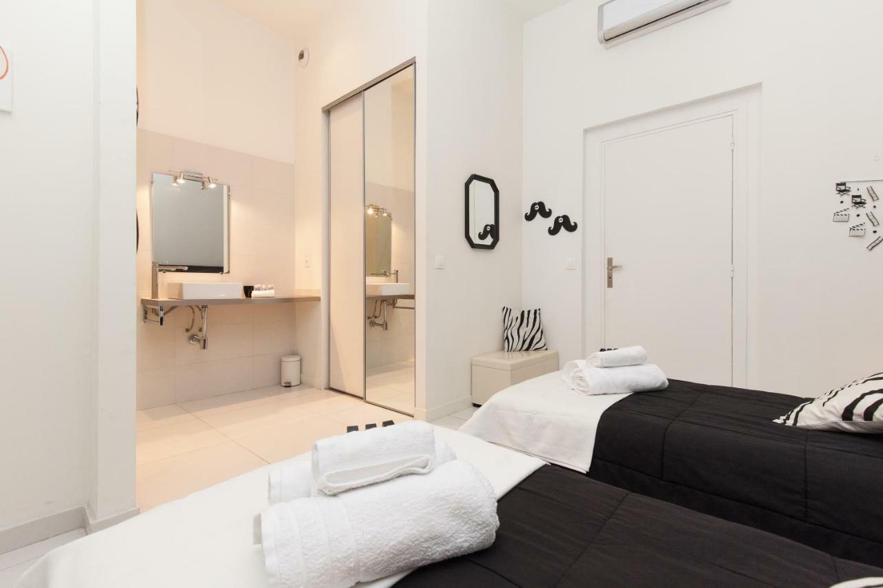 Charlie Chaplin 2 Pieces 3 Etoiles Calme Plein Centre De Cannes, 5mn Des Plages Et Palais *