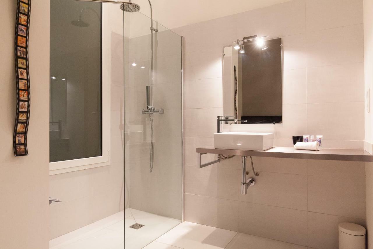 Apartment Charlie Chaplin 2 Pieces 3 Etoiles Calme Plein Centre De Cannes, 5mn Des Plages Et Palais Cannes