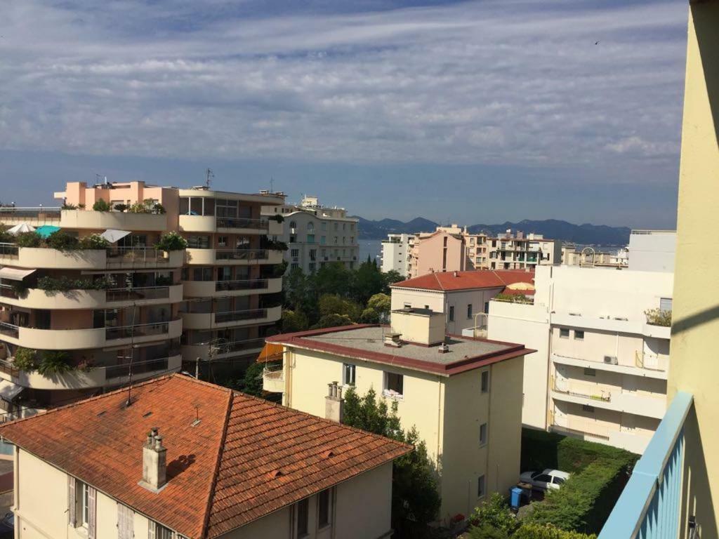 Apartment Les Pins Parasols Cannes