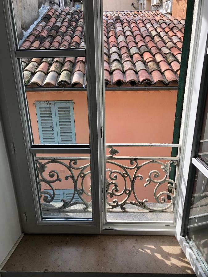 A Deux Pas Du Palais Des Festivals , Deux Pieces Dans Le Bas Du Quartier Historique Du Suquet A Apartment *