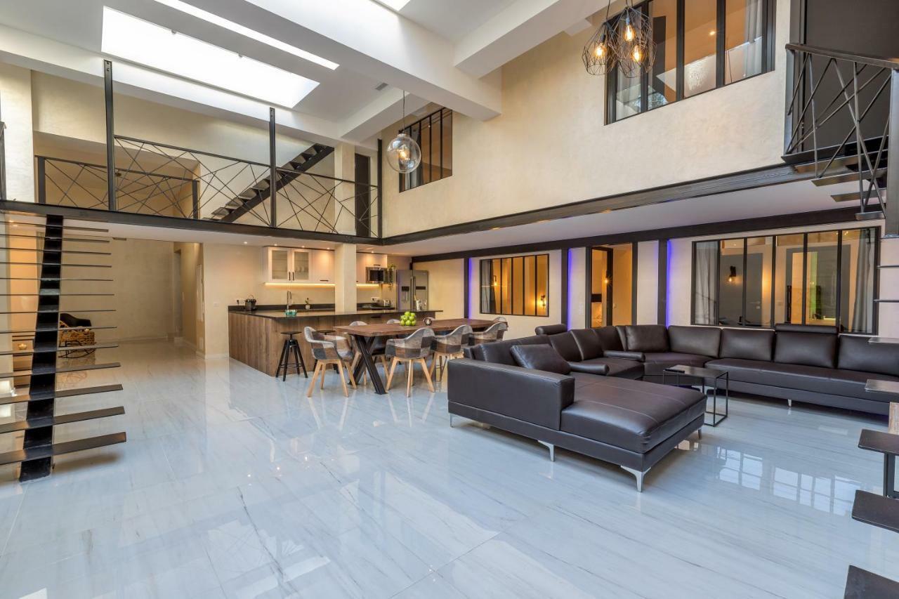 Appartement Résidence Montaigne - Luxurious - 350m Palais - Lra