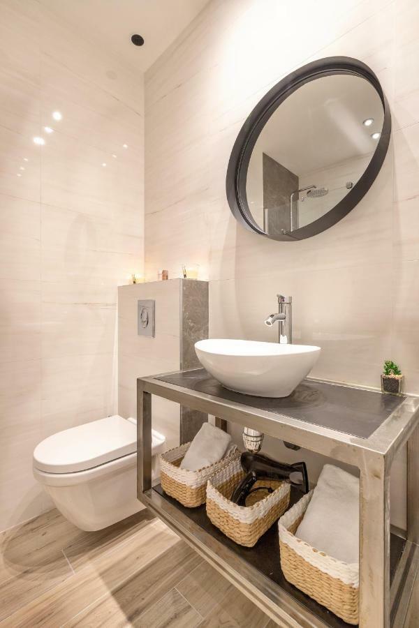 Appartement Résidence Montaigne - Luxurious - 350m Palais - Lra