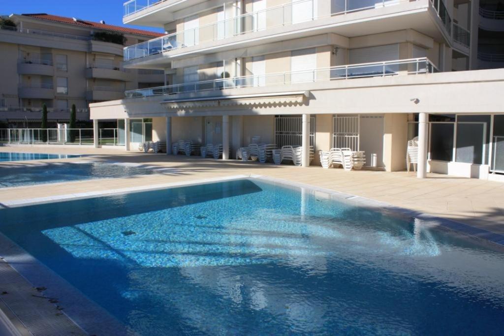 Apartment Royal Beach *