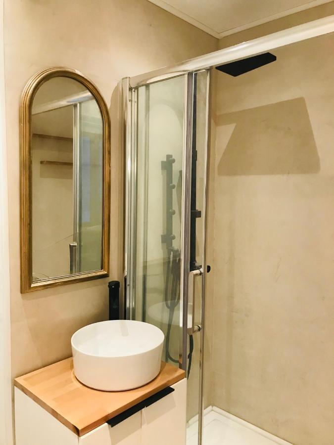 Lovely Studio 1bdr City Center Studio Art Deco Cannes