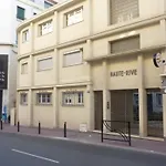 Haut Rive Bord De Mer Centre Ville