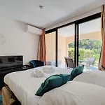 Immogroom - 2 Rooms - Renovated - Pool - Ac - Parking - Garden