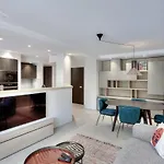 Luxury Flat With Balcony - City Center Cannes
