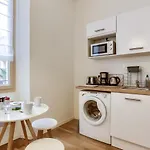 Immogroom - Renovated Studio - Modern - Wifi - Downtown