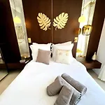 La Lola Apartment