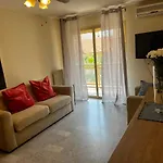 Mimosas -2 Rooms-Terrace-City Center -Air Conditioning