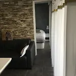 Elegant F2 With All Comforts In Center Of Cannes