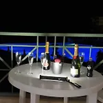 Exceptionnel Sur Cannes Vue Mer Piscine