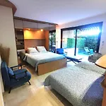 Magnifique Et Grand Studio, Piscine, Parking, Tres Calme Residence De Standing