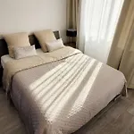 Cet Ete A Cannes, Studio Cosy A 8\' De La Croisette