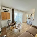Kuz53 Charmant Appartement Romantique Proche De La