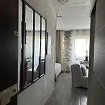 Cet Ete A Cannes, Studio Cosy A 8\' De La Croisette