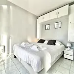 Cannes 1 Bedroom Apartment - Cc1