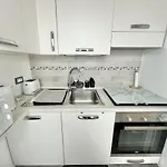 Downtown - Fully Equipped Studio - Wi-Fi And Air Conditioning