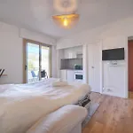 Studio Lumineux Avec Loggia A0B203
