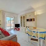 Apartments Louis Blanc/Forville