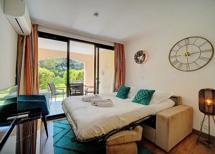 Immogroom - 2 Rooms - Renovated - Pool - Ac - Parking - Garden