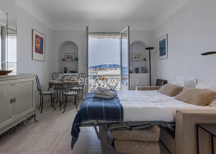 Palais Miramar - Suite & G17 - Vue Mer - Croisette Emplacement Unique -20 Plage - Wifi - Clim