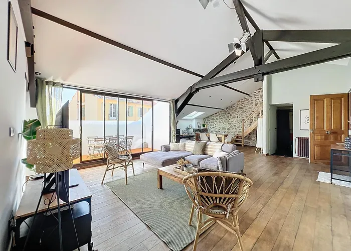 140M2 Vue Mer, 3 Chambres, Centre-Ville