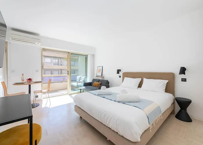 Studio With Terrace 2 Minutes From La Croisette