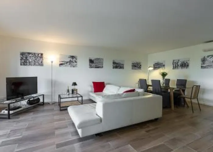 Modern Spacious 3 Bed 2 Bath Apt In Quiet Residential Area Of Cannes Walking Distance To Croisette 1769