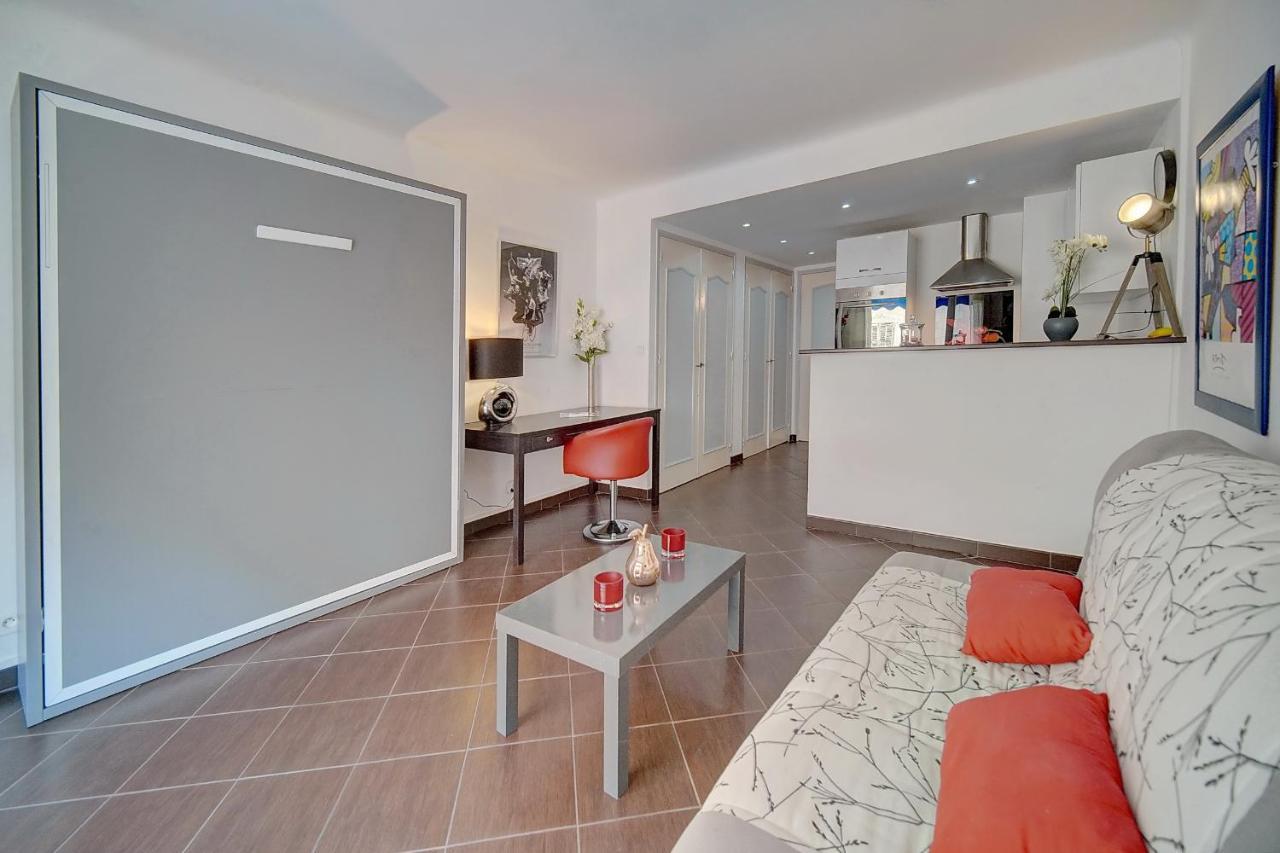 Immogroom -terrace -air Conditioning - City-center Cannes
