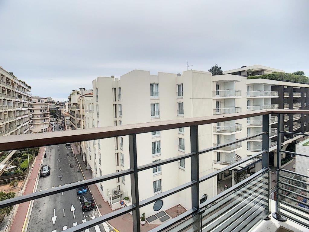 Carlton Riviera Aparthotel 4*
