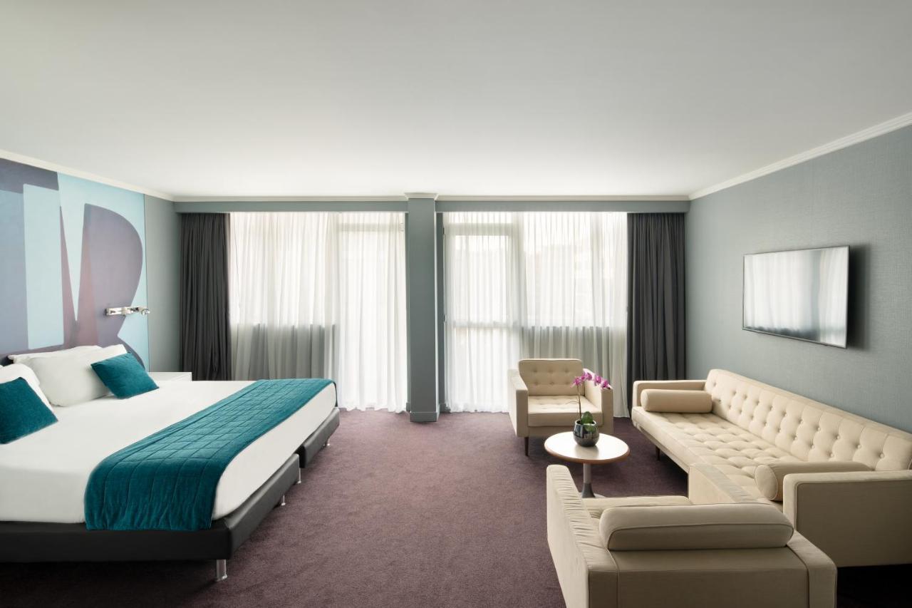 Palace**** 4*