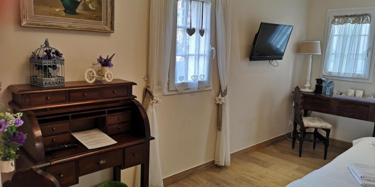 Couette-café Blanche 2*