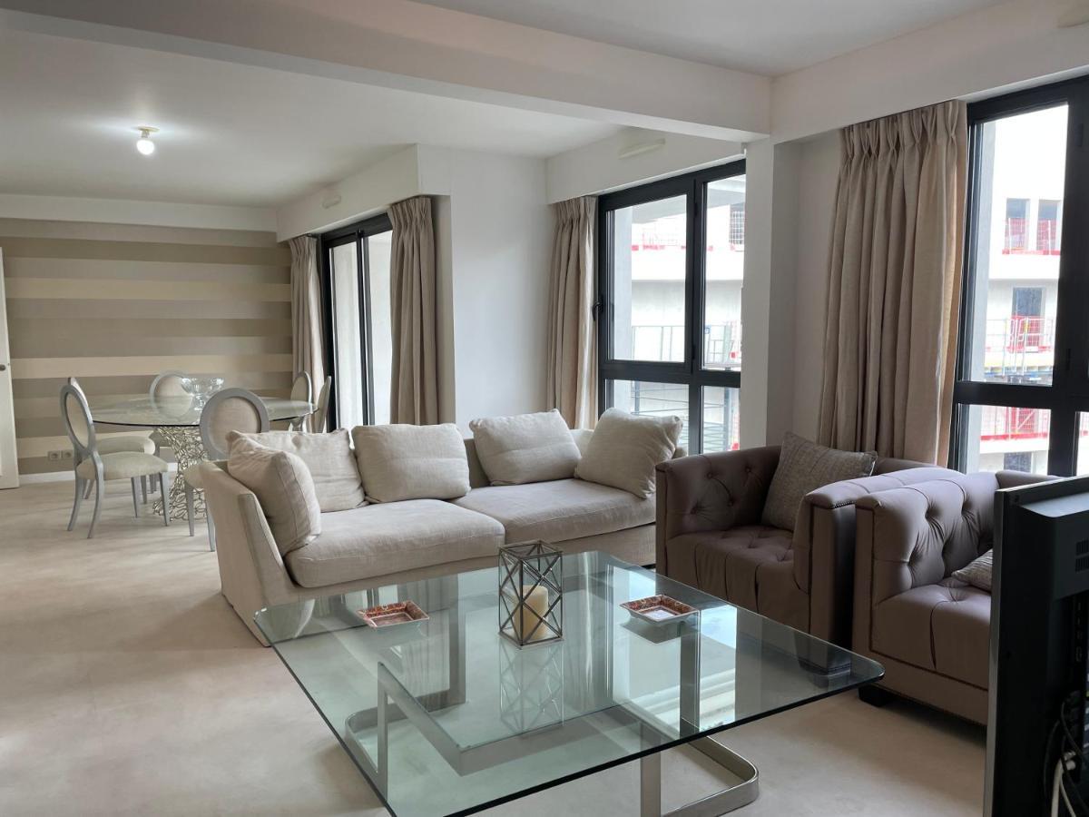 Carlton Riviera