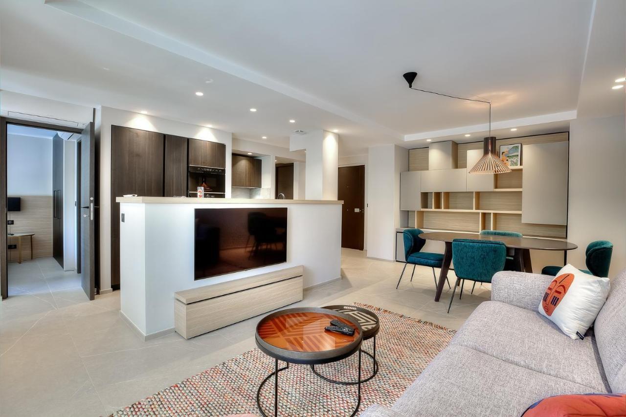 Luxury Flat With Balcony - Center Cannes