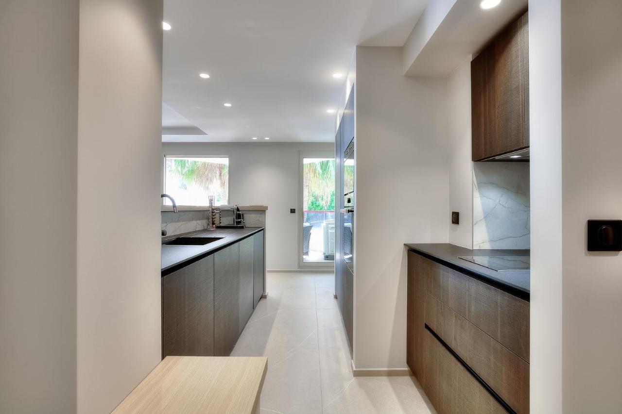 Luxury Flat With Balcony - Center * Cannes