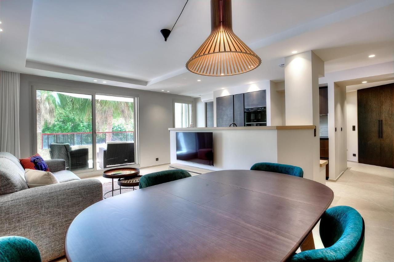 Luxury Flat With Balcony - Center Cannes