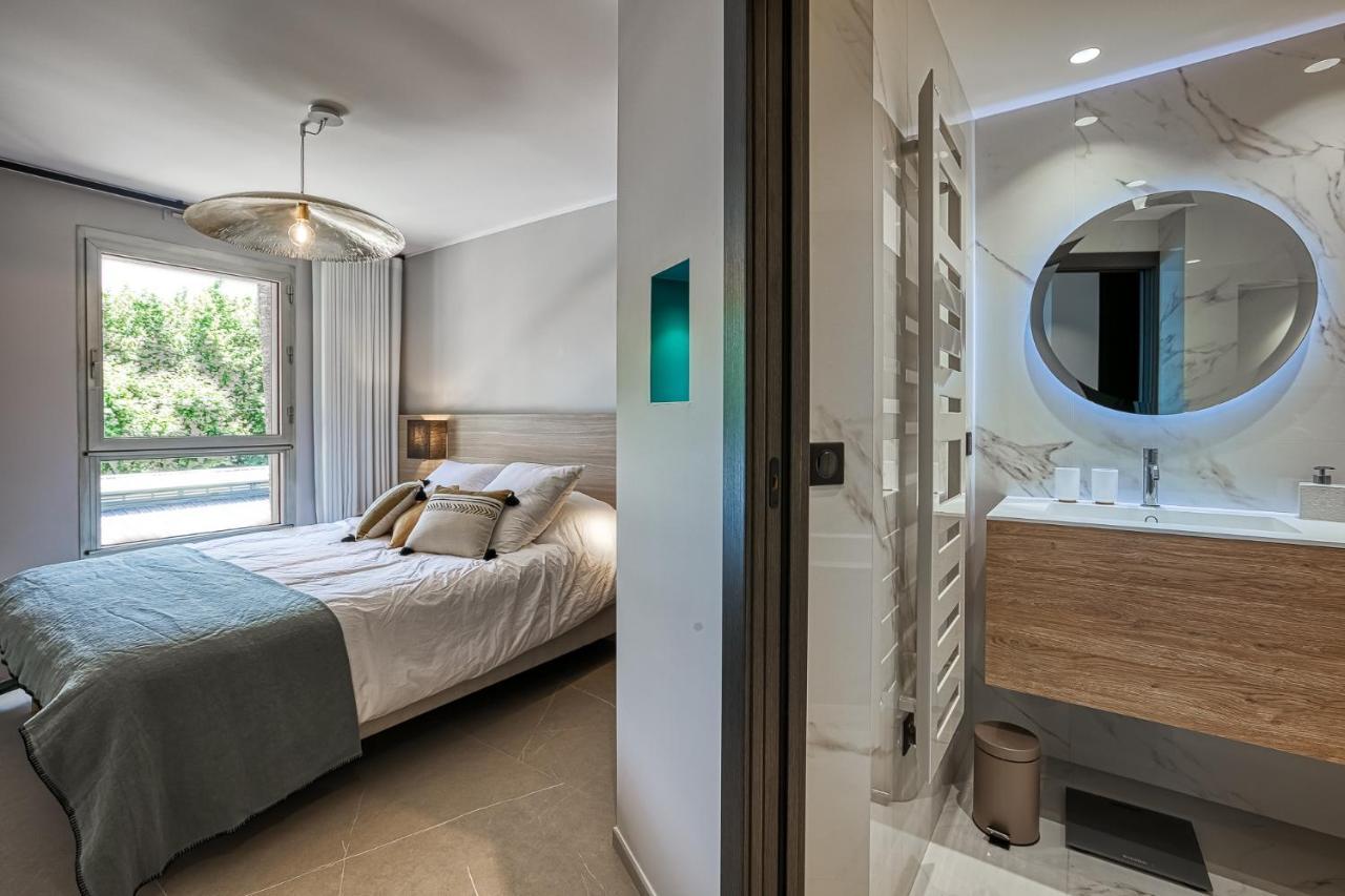 Luxury Flat With Balcony - Center Apartment Cannes