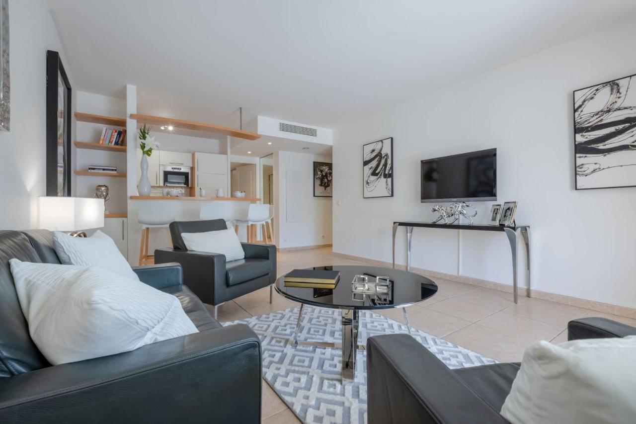 3-room In Prestigious Apartment