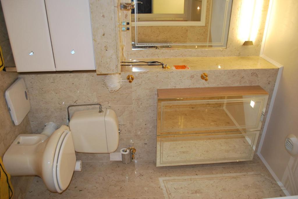 Hotel Riviera Of 4*