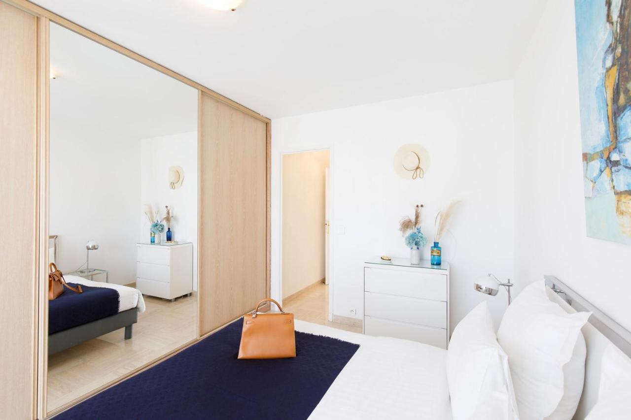 On La Croisette Fabulous Sea View 1 Bed *